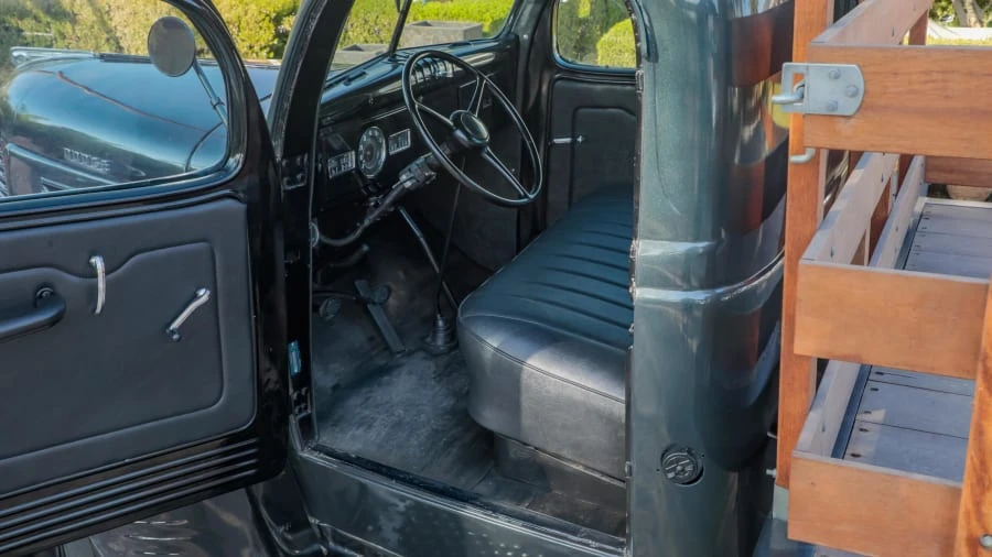 1946 Dodge T/V/W Series - Image 4 of 31