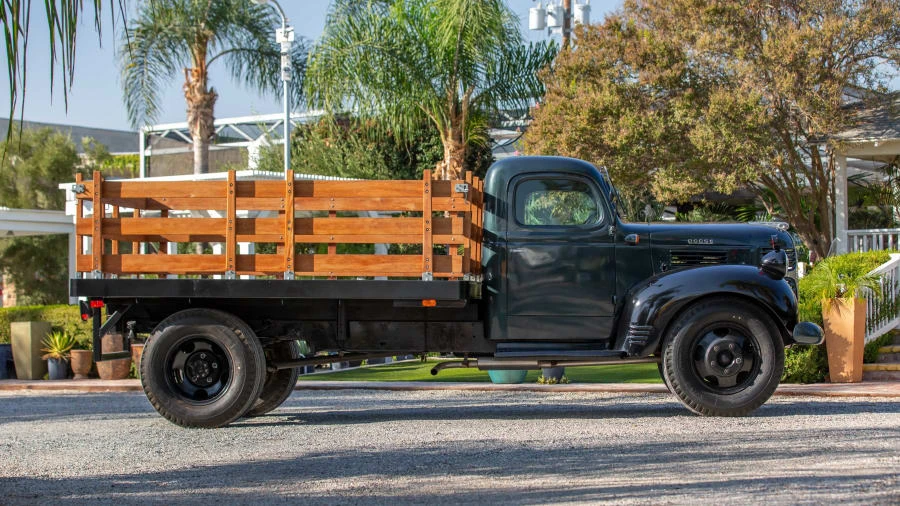 1946 Dodge T/V/W Series - Image 8 of 31