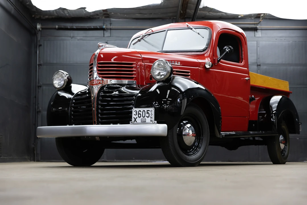 1946 Dodge T/V/W Series - Image 4 of 31