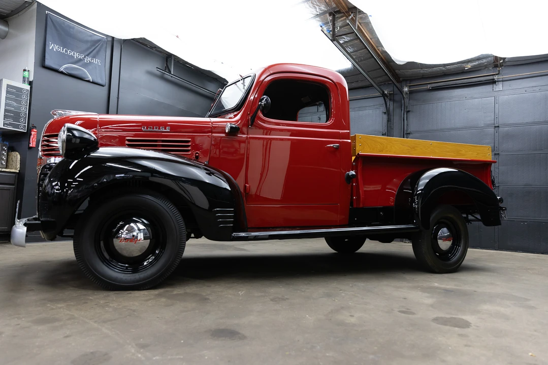 1946 Dodge T/V/W Series - Image 7 of 31