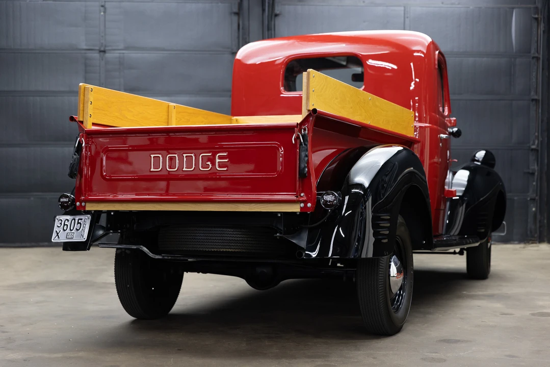 1946 Dodge T/V/W Series - Image 11 of 31
