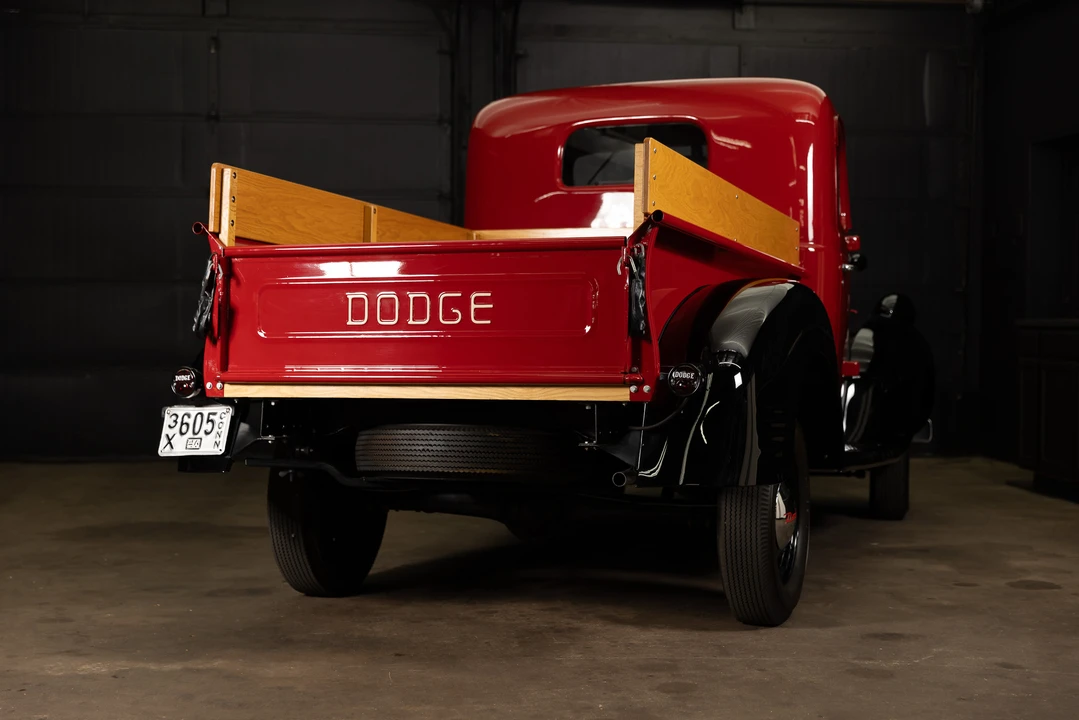 1946 Dodge T/V/W Series - Image 14 of 31
