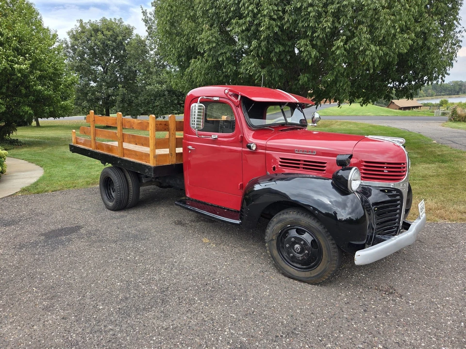 1946 Dodge T/V/W Series - Image 2 of 31