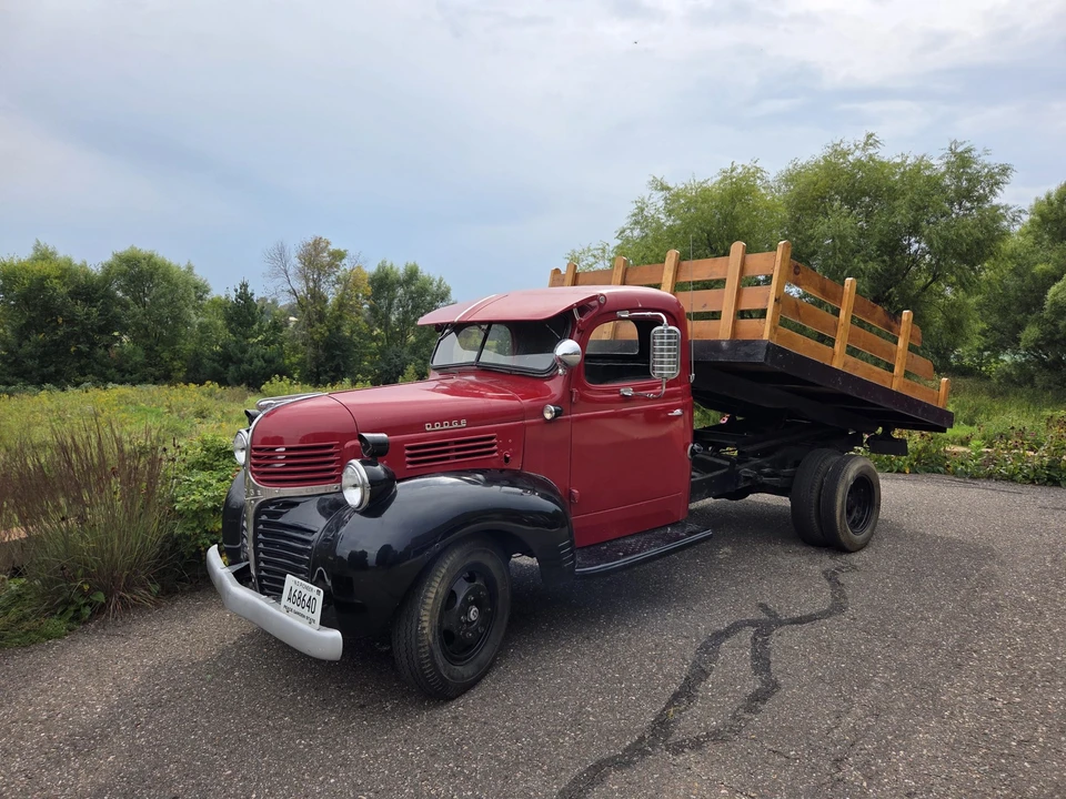 1946 Dodge T/V/W Series - Image 7 of 31