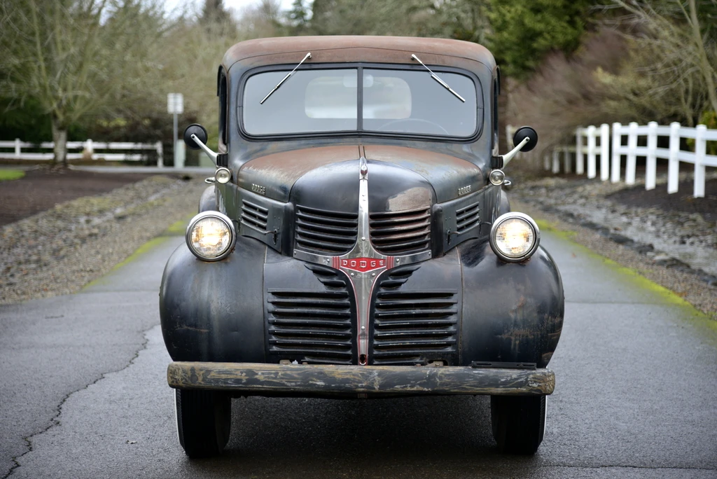 1946 Dodge T/V/W Series - Image 3 of 31
