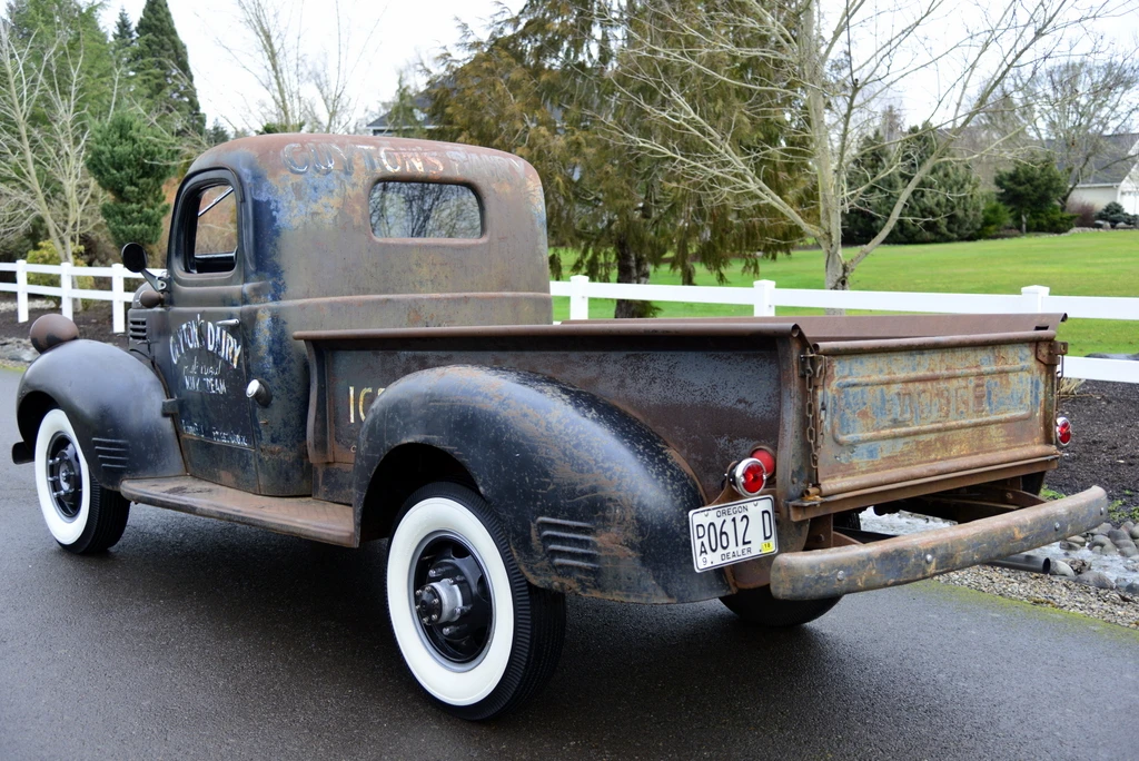 1946 Dodge T/V/W Series - Image 10 of 31