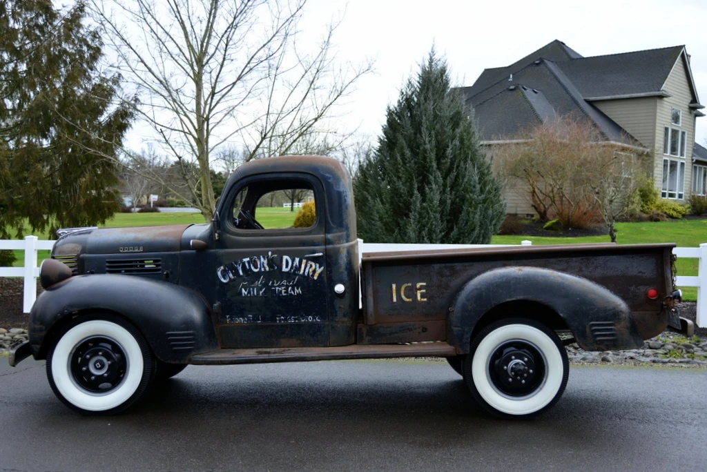 1946 Dodge T/V/W Series - Image 8 of 31