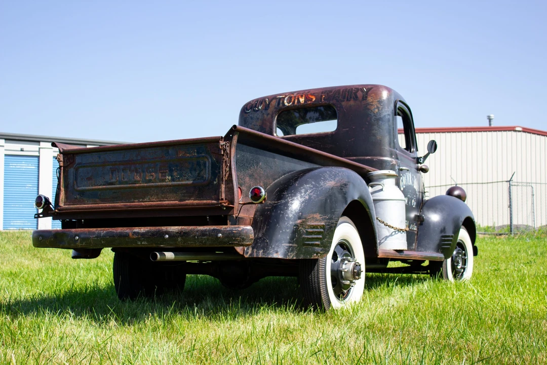1946 Dodge T/V/W Series - Image 7 of 31