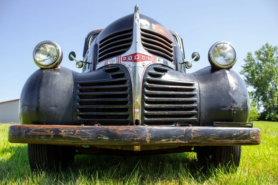 1946 Dodge T/V/W Series - Image 12 of 31