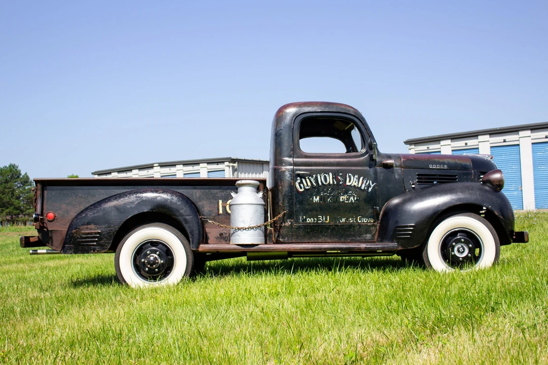 1946 Dodge T/V/W Series - Image 8 of 31