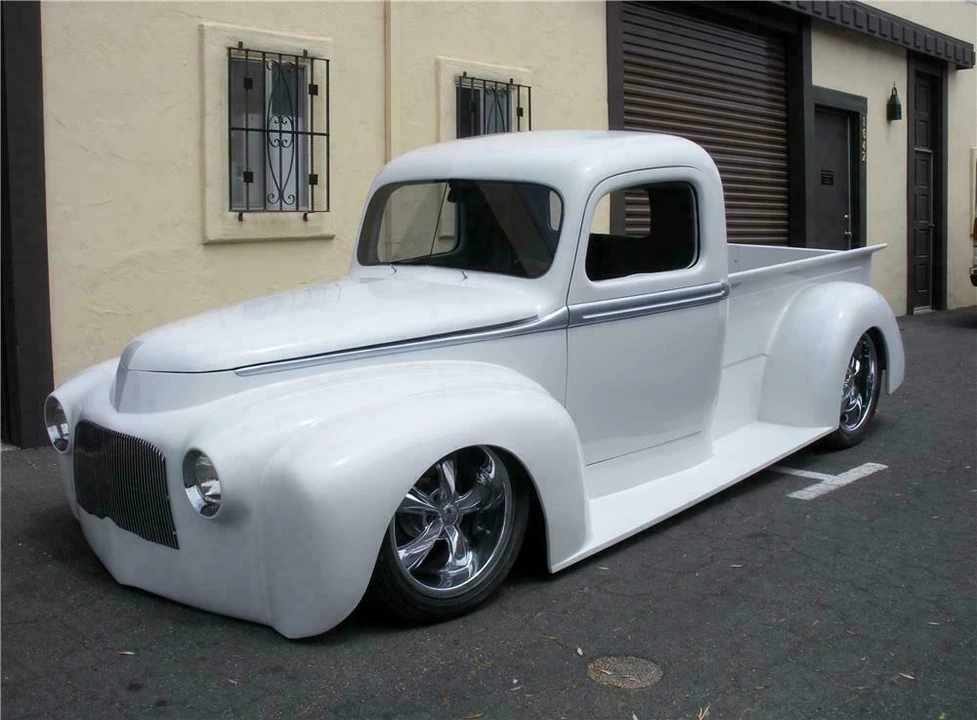 1946 Ford Pickup (1940-1947) - Image 2 of 4