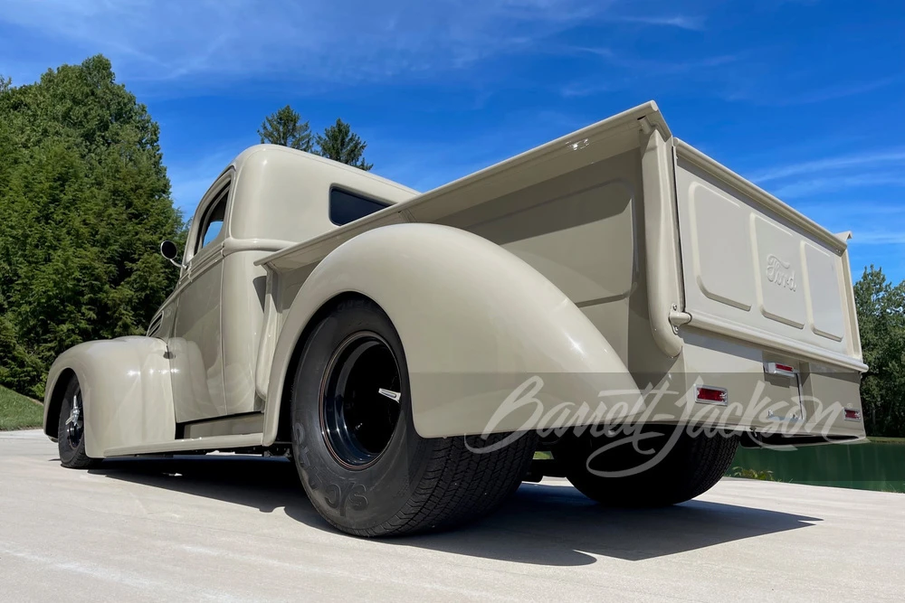 1946 Ford Pickup (1940-1947) - Image 7 of 7