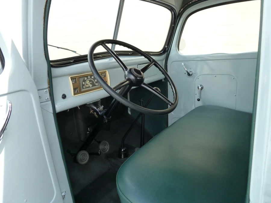 1946 Ford Pickup (1940-1947) - Image 4 of 12