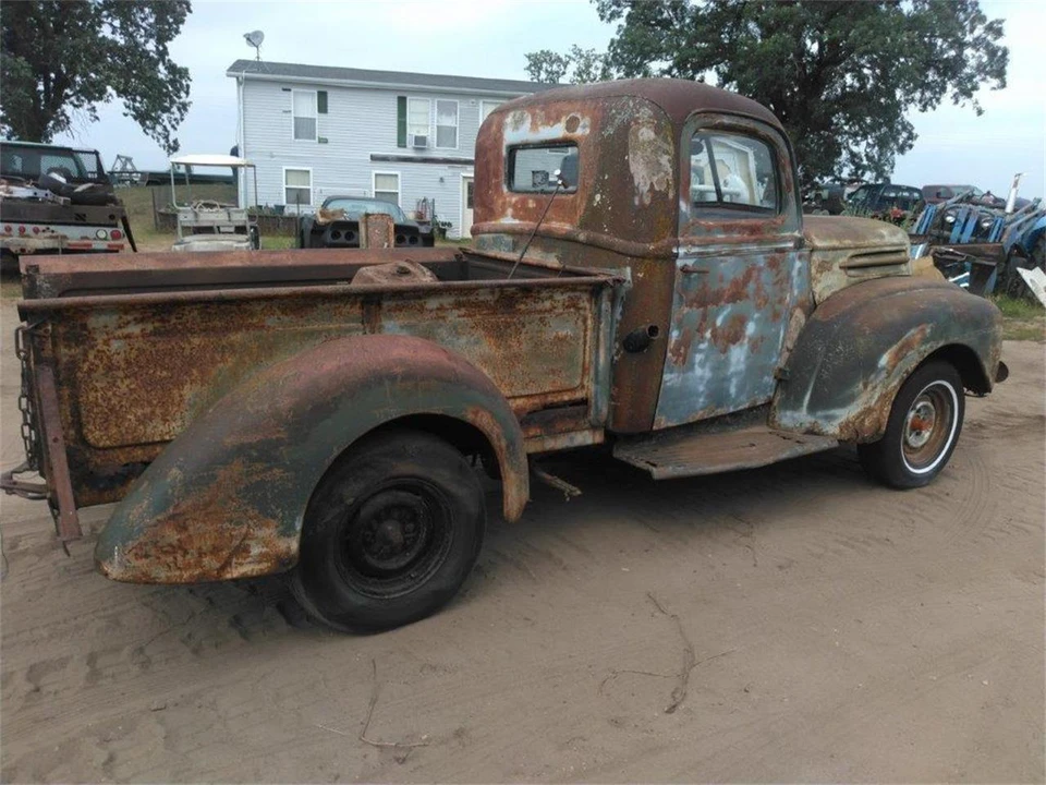 1946 Ford Pickup (1940-1947) - Image 5 of 18