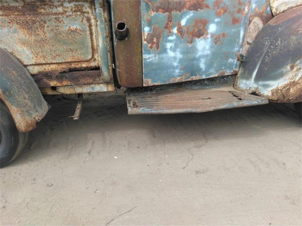 1946 Ford Pickup (1940-1947) - Image 7 of 18