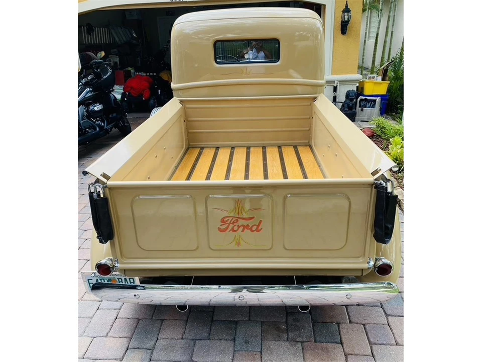 1946 Ford Pickup (1940-1947) - Image 5 of 31