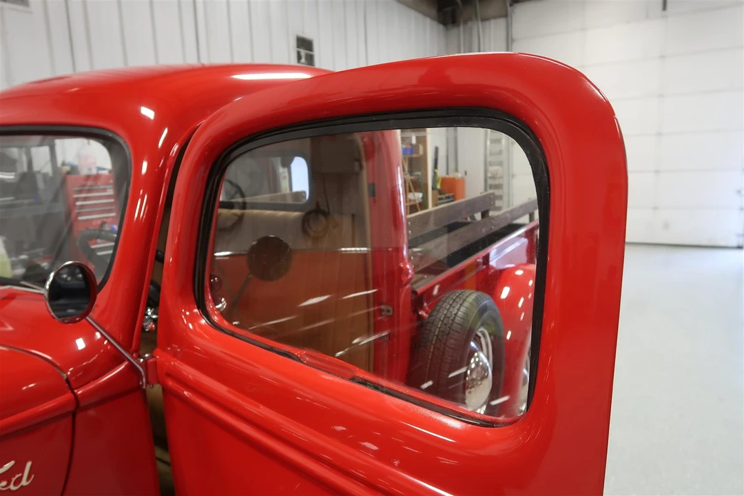 1946 Ford Pickup (1940-1947) - Image 27 of 31