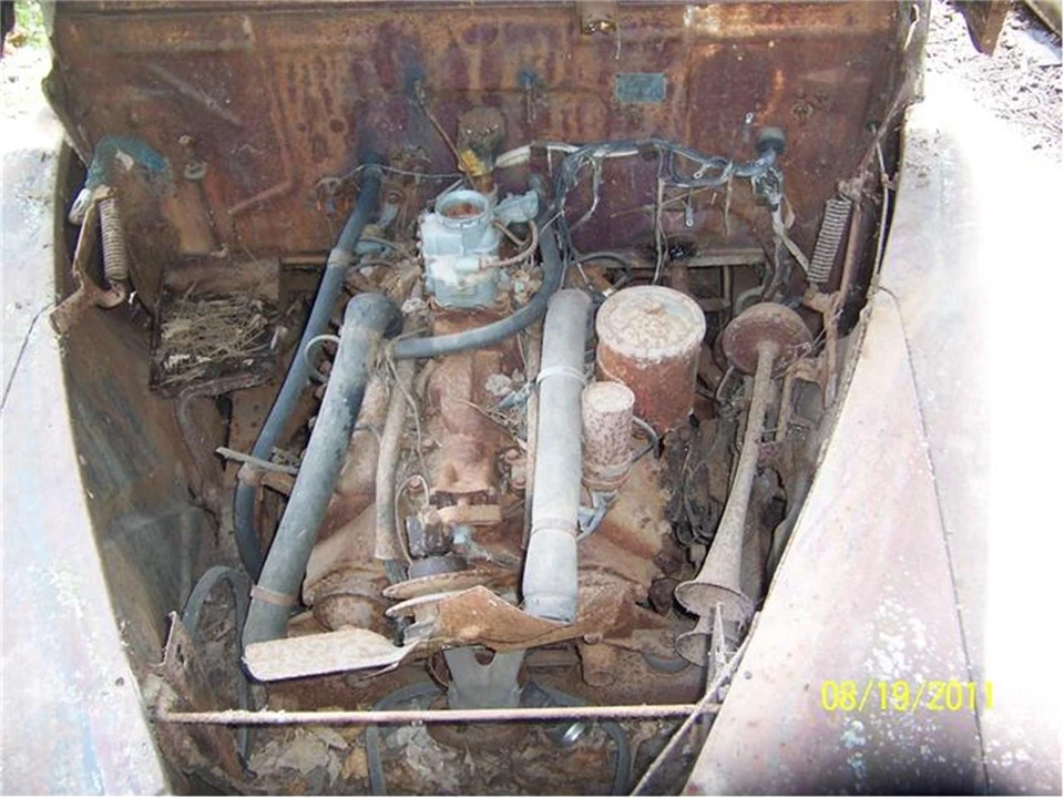 1946 Ford Standard & Deluxe & Super Deluxe - Image 11 of 12