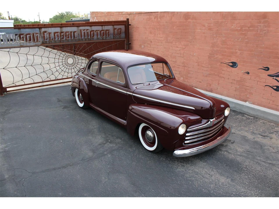 1946 Ford Standard & Deluxe & Super Deluxe - Image 4 of 31