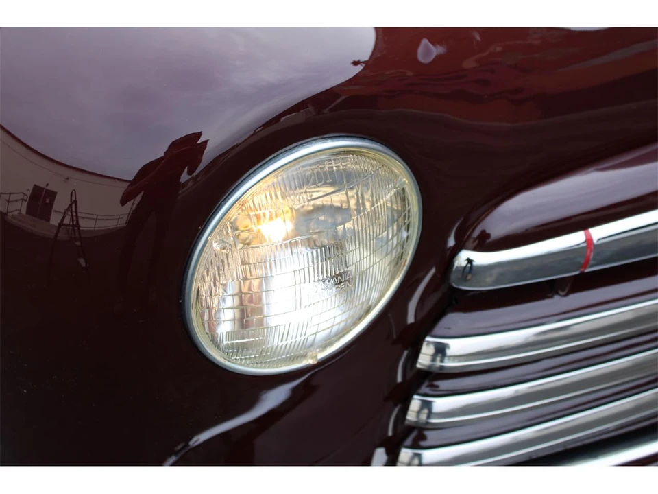 1946 Ford Standard & Deluxe & Super Deluxe - Image 6 of 31