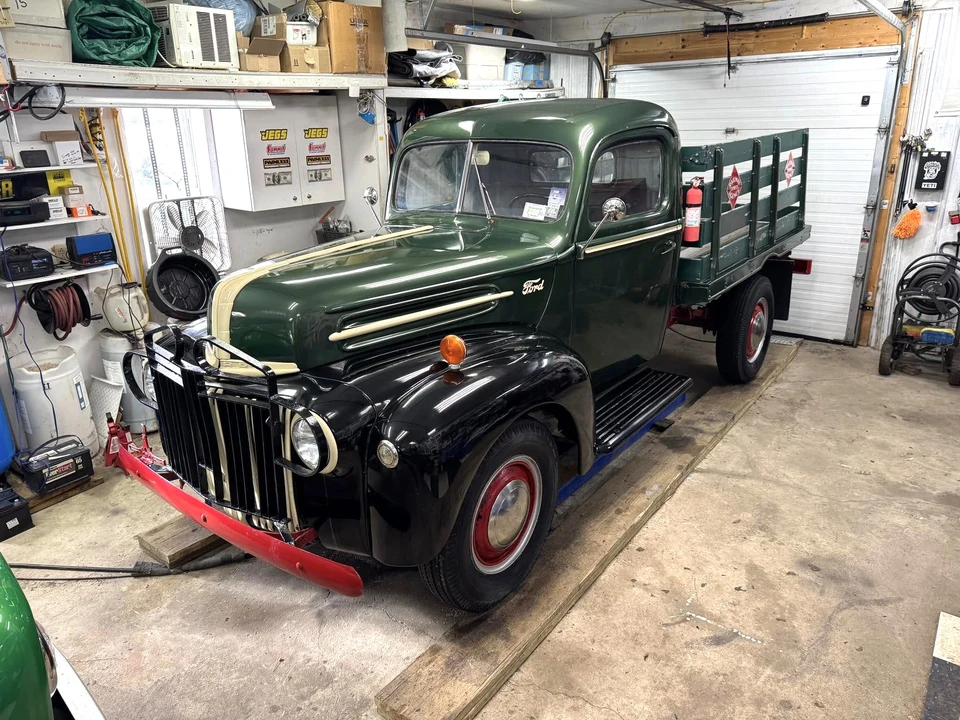 1946 Ford Pickup (1940-1947) - Image 4 of 31