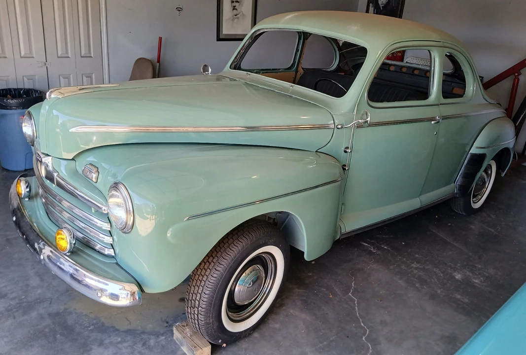 1946 Ford Standard & Deluxe & Super Deluxe - Image 3 of 9
