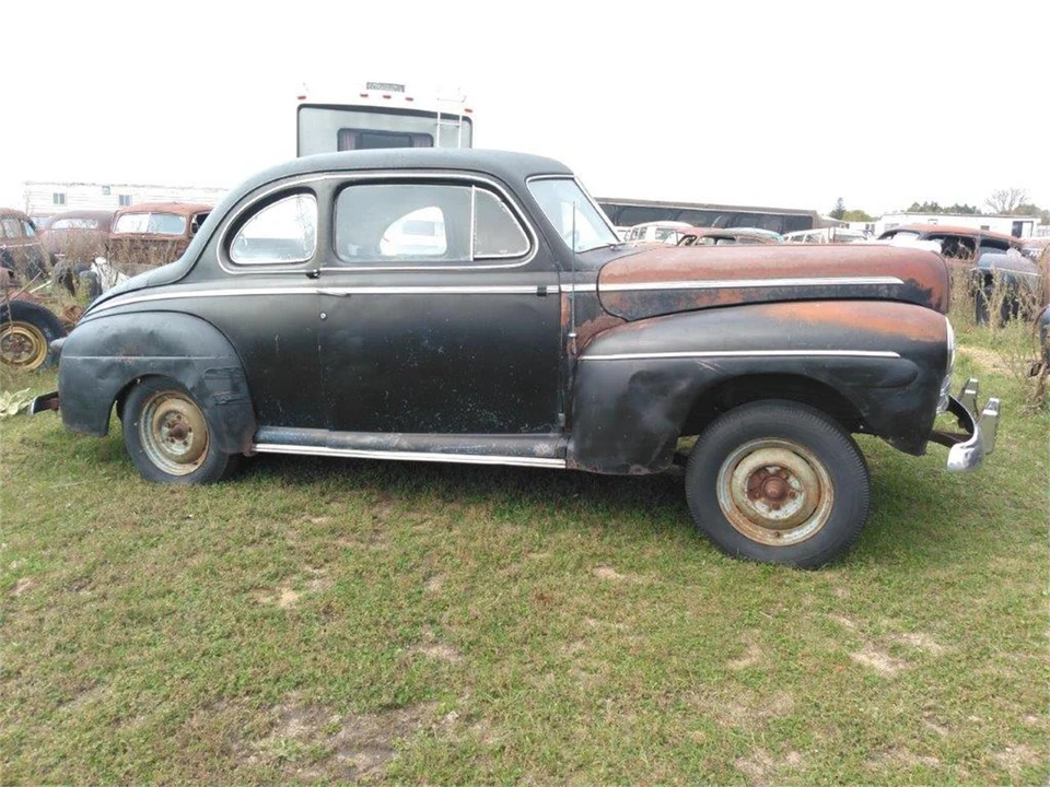 1946 Ford Standard & Deluxe & Super Deluxe - Image 2 of 15