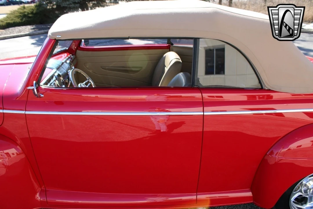 1946 Ford Standard & Deluxe & Super Deluxe - Image 13 of 21