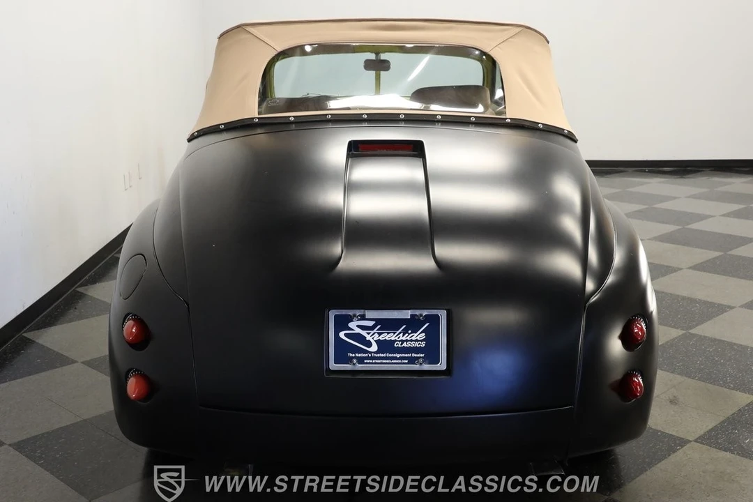 1946 Ford Standard & Deluxe & Super Deluxe - Image 9 of 12