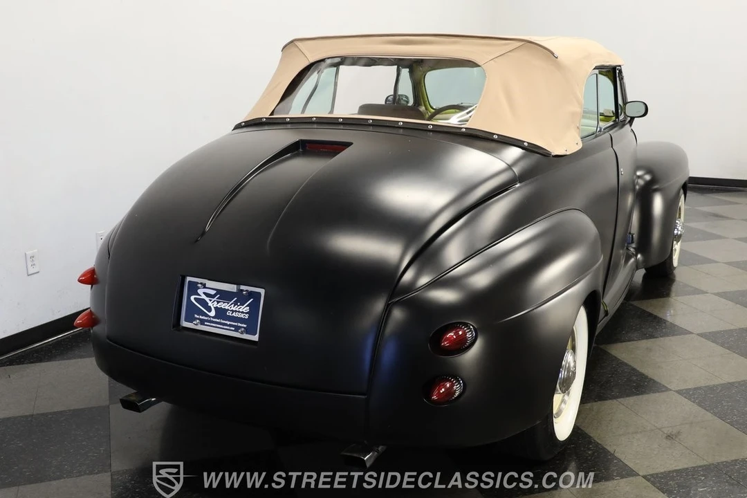 1946 Ford Standard & Deluxe & Super Deluxe - Image 10 of 12