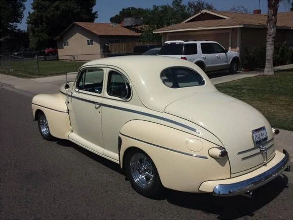 1946 Ford Standard & Deluxe & Super Deluxe - Image 5 of 7