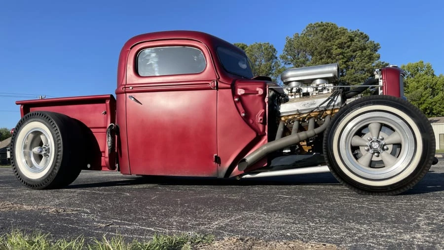 1946 Ford Pickup (1940-1947) - Image 2 of 22