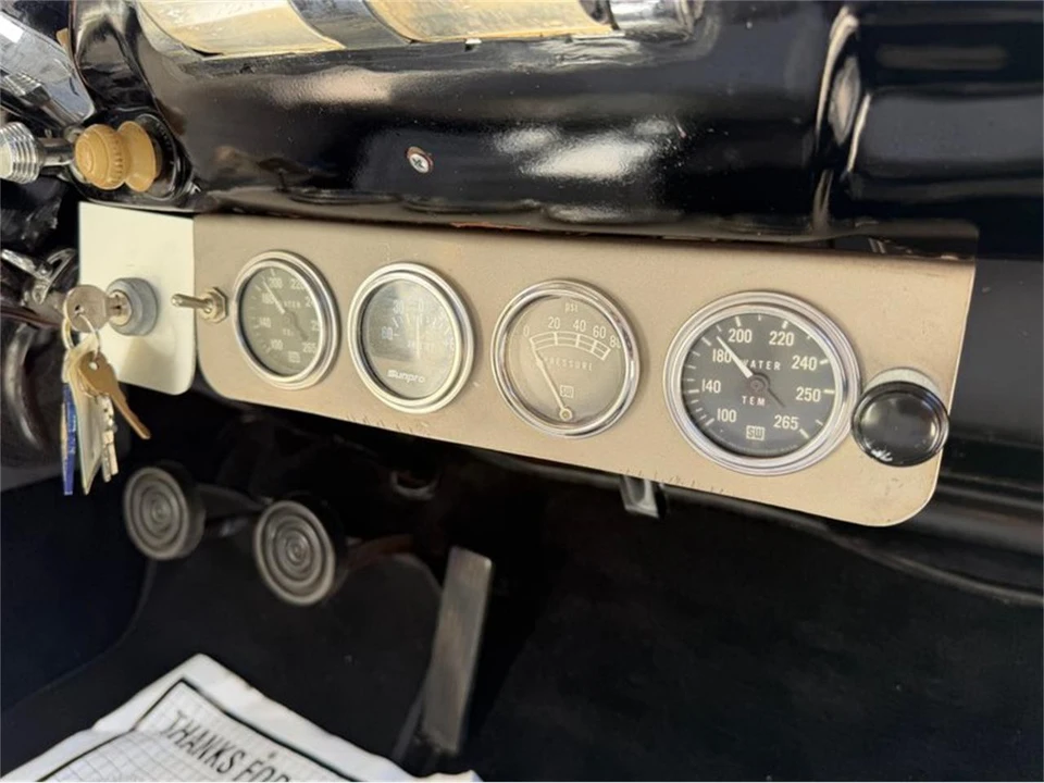 1946 Ford Standard & Deluxe & Super Deluxe - Image 21 of 31