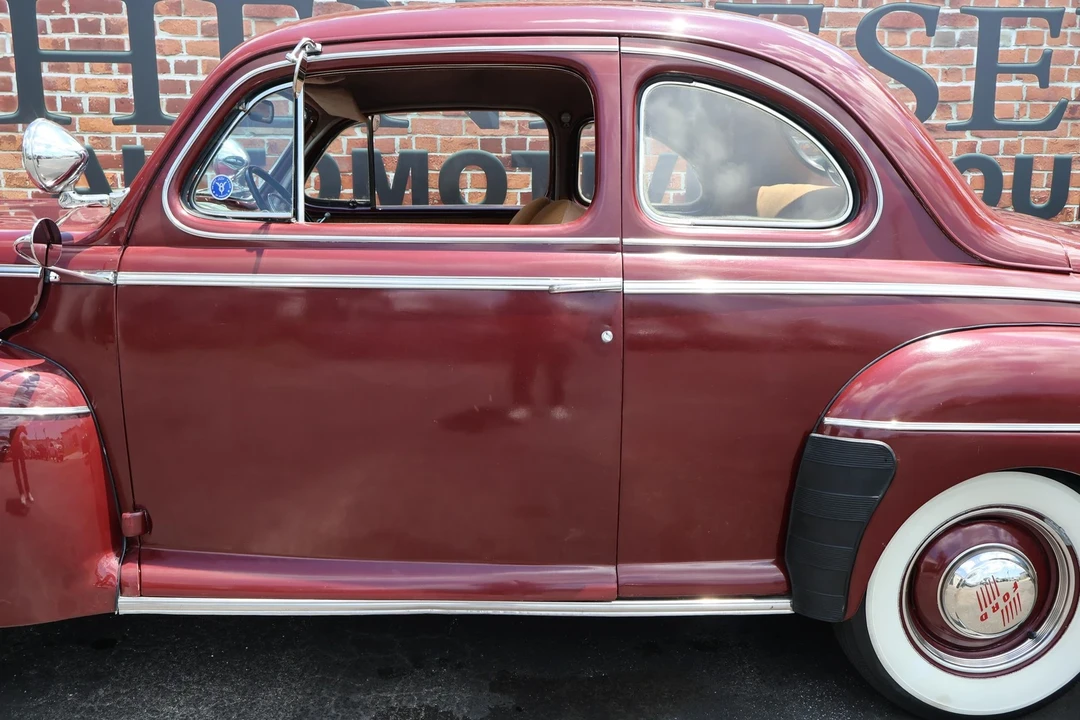 1946 Ford Standard & Deluxe & Super Deluxe - Image 10 of 21