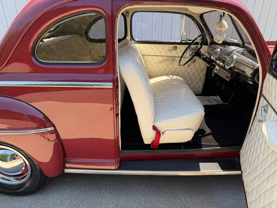 1946 Ford Standard & Deluxe & Super Deluxe - Image 30 of 31
