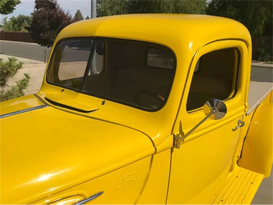 1946 Ford F-Series - Image 6 of 10
