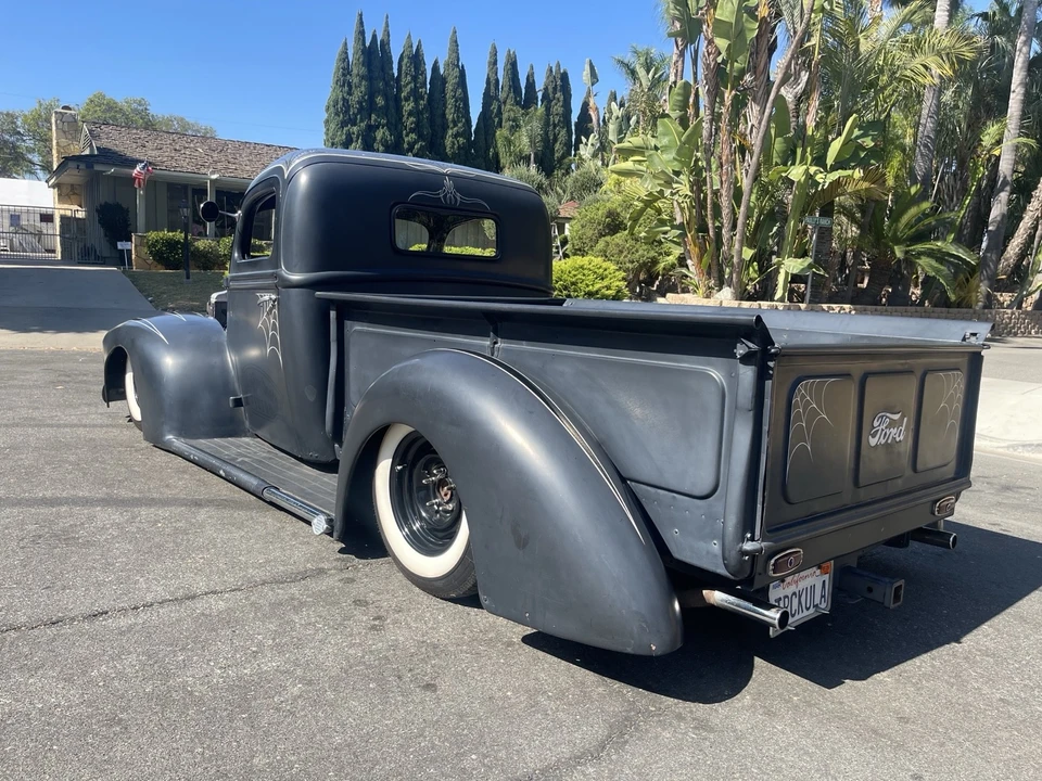 1946 Ford Standard & Deluxe & Super Deluxe - Image 2 of 24