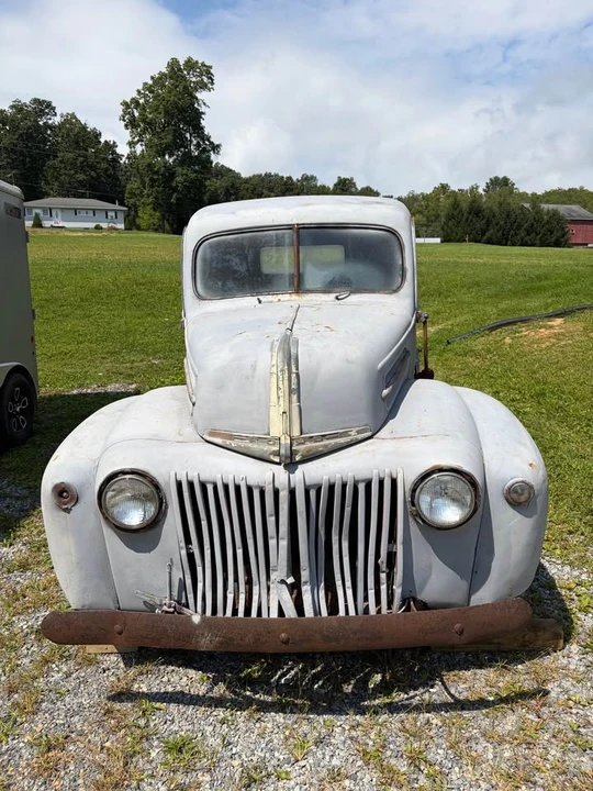 1946 Ford F-Series - Image 2 of 9