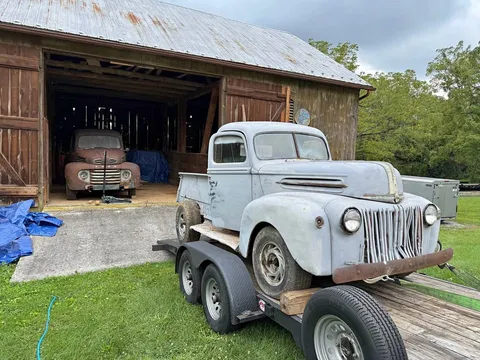 1946 Ford F100