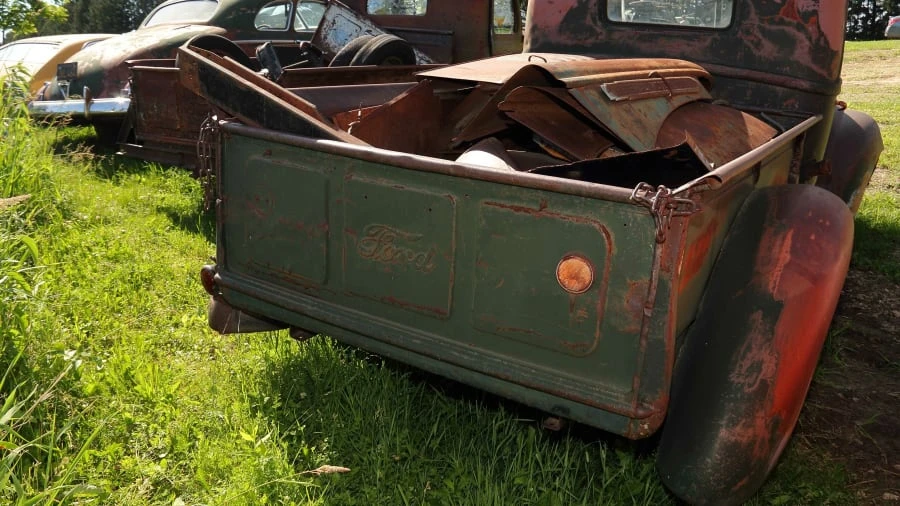 1946 Ford Pickup (1940-1947) - Image 3 of 9