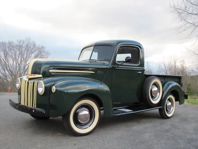 1946 Ford Pickup (1940-1947) - Image 2 of 2