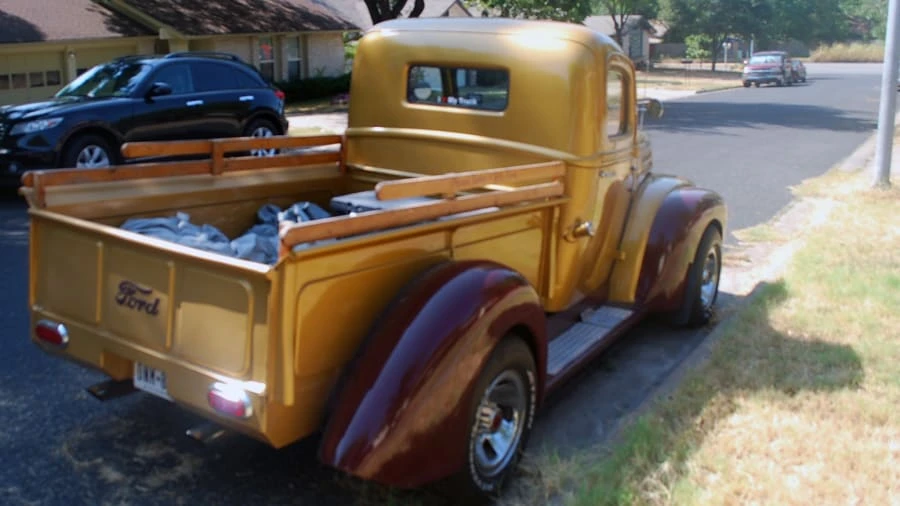 1946 Ford Pickup (1940-1947) - Image 2 of 10