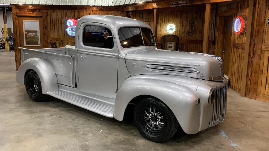 1946 Ford Pickup (1940-1947) - Image 3 of 12