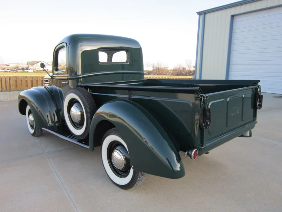 1946 Ford Pickup (1940-1947) - Image 3 of 8