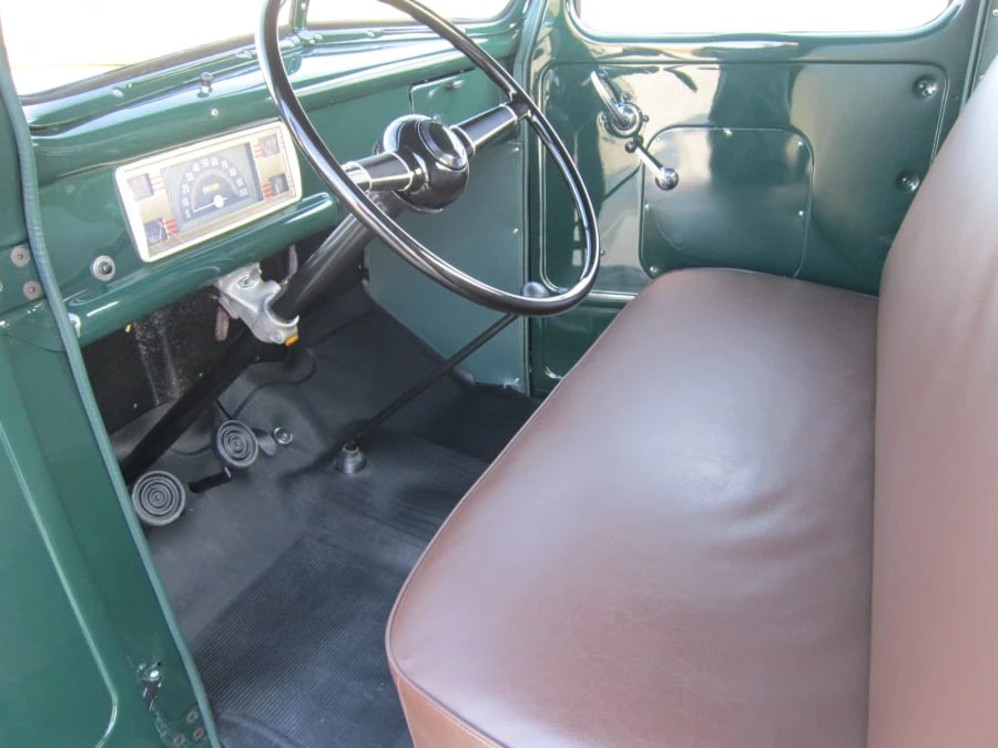 1946 Ford Pickup (1940-1947) - Image 4 of 8