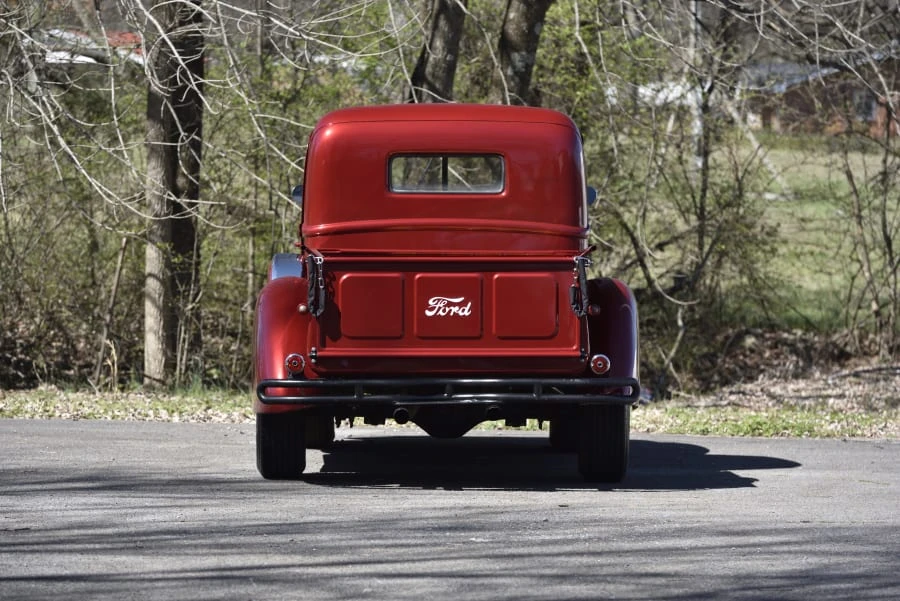 1946 Ford Pickup (1940-1947) - Image 5 of 24