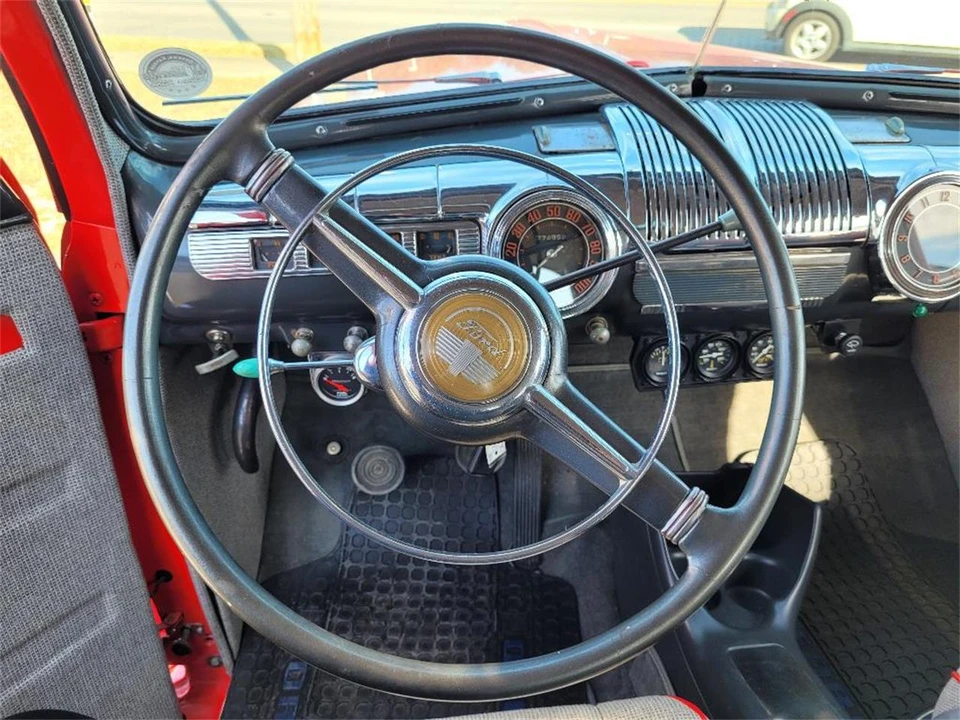 1946 Ford Standard & Deluxe & Super Deluxe - Image 14 of 31