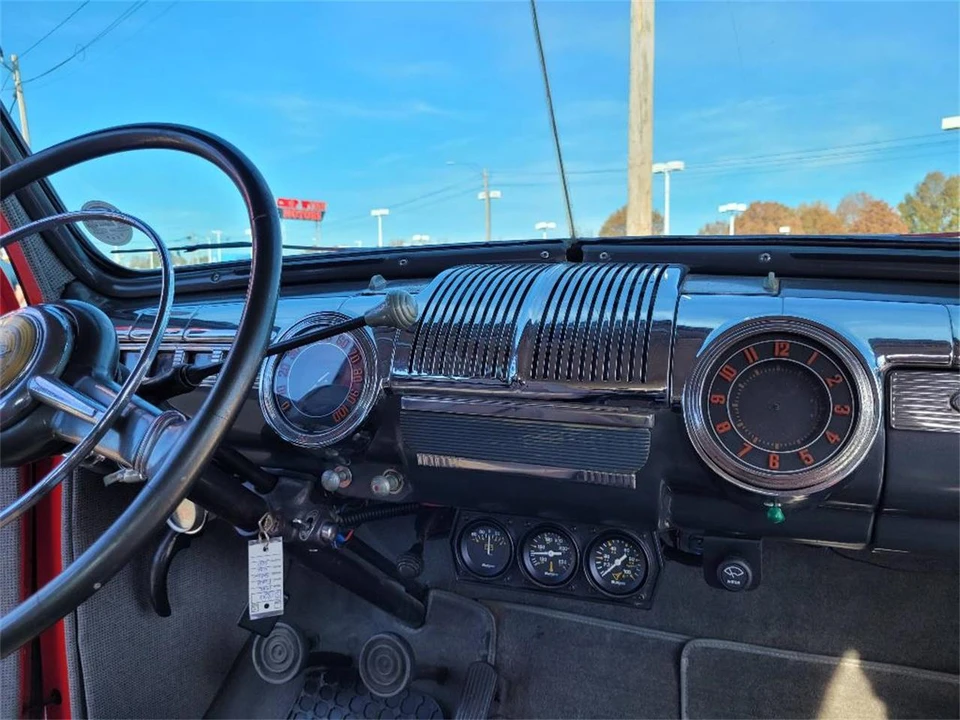 1946 Ford Standard & Deluxe & Super Deluxe - Image 23 of 31