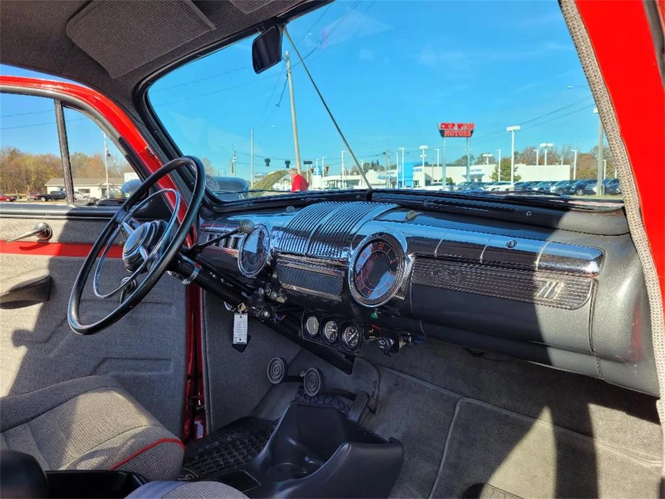 1946 Ford Standard & Deluxe & Super Deluxe - Image 22 of 31