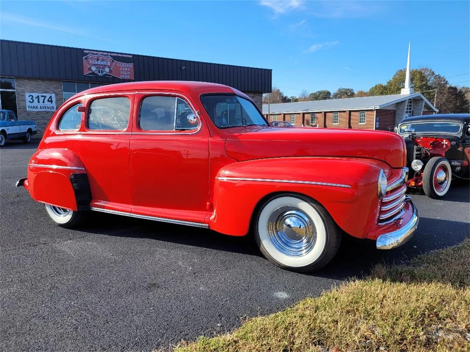1946 Ford Standard & Deluxe & Super Deluxe - Image 2 of 31